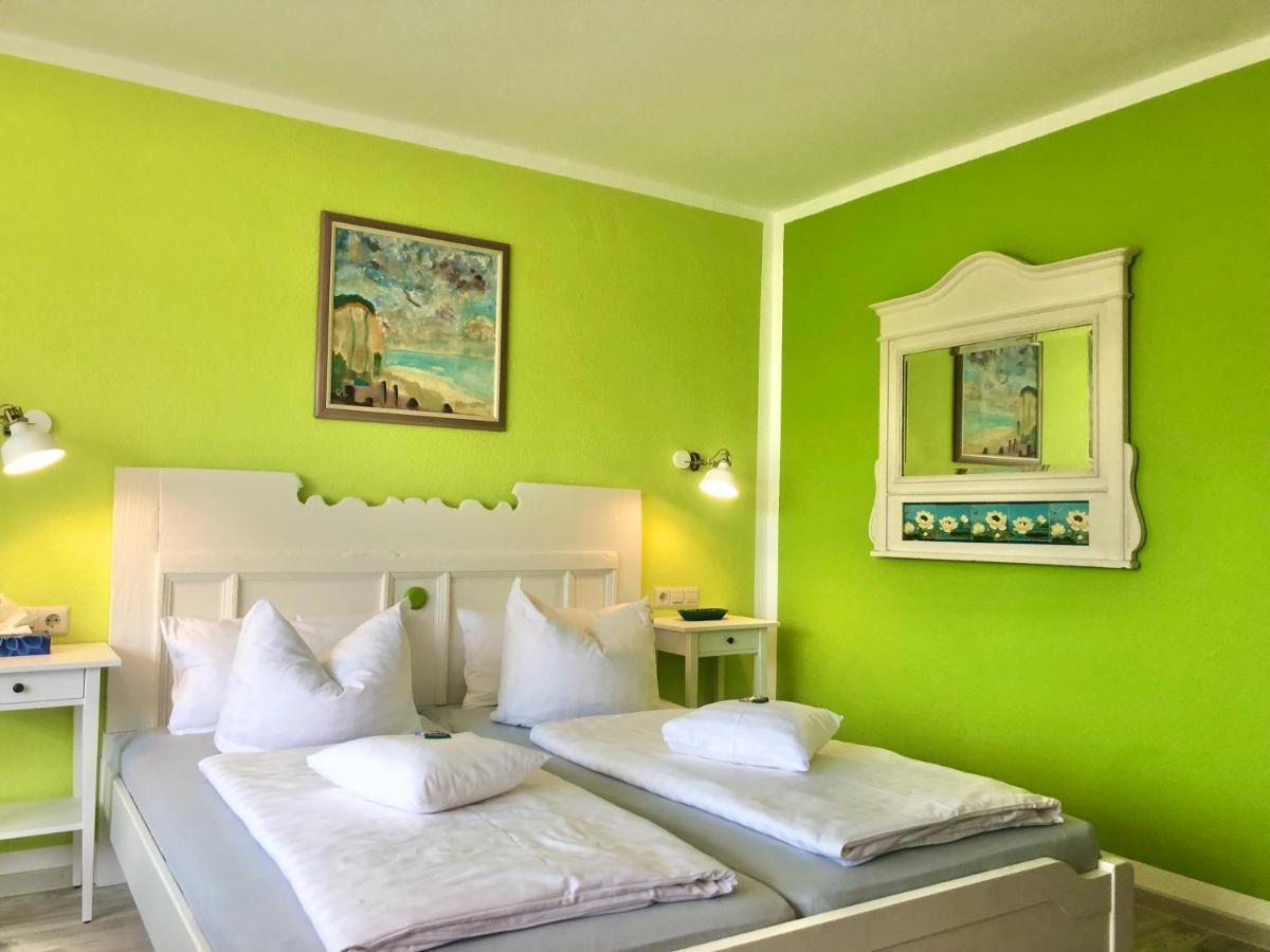 Hotel Haus Am Kurpark 2*
