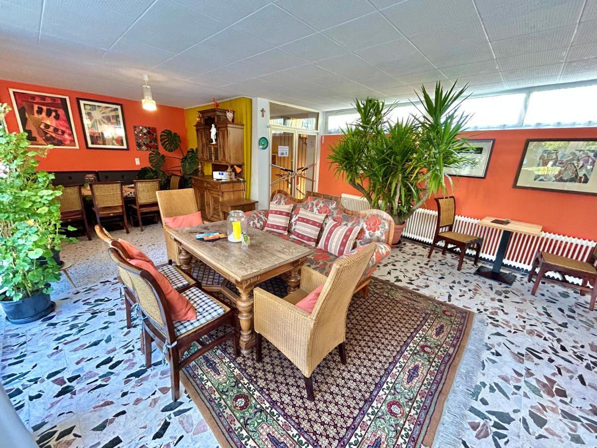 Hotel Haus Am Kurpark 2*