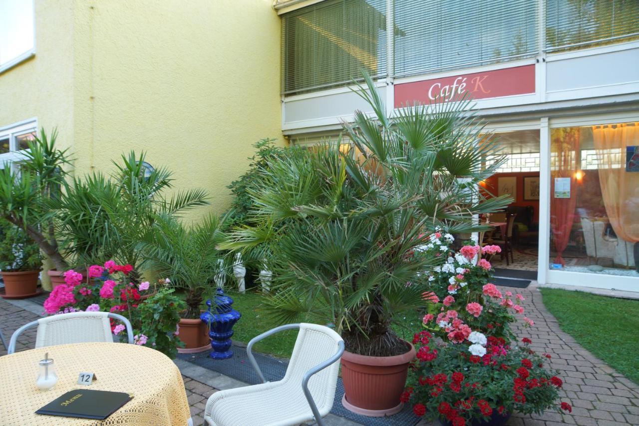 Haus Am Kurpark Hotel 2*